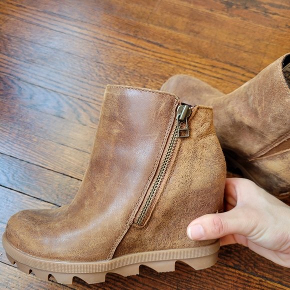 Sorel Womens Joan of Arctic II Wedge Zip Boots Waterproof Leather Tan Size 5 - Picture 5 of 13